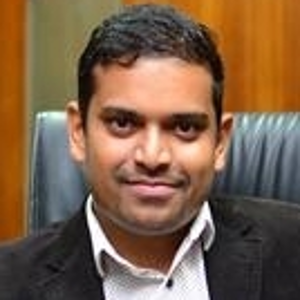 Dr Dilshan Silva (Principal Engineer at Pearson)